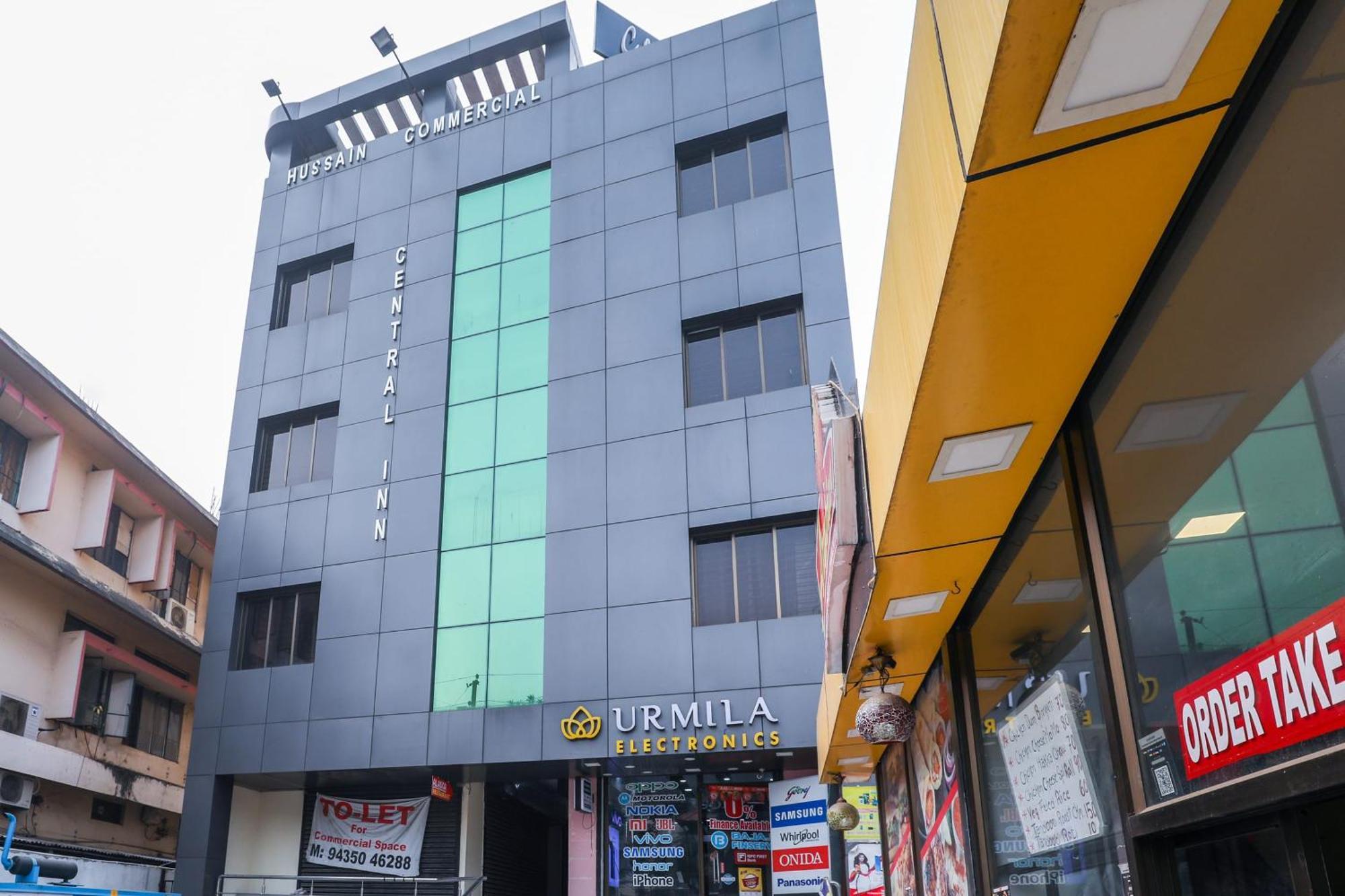 Hotel O Central Inn Dispur Bagian luar foto
